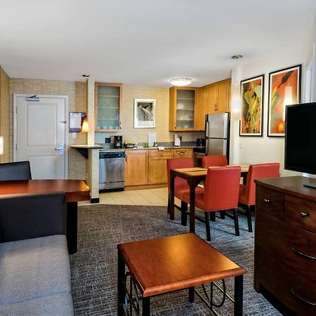 Residence Inn By Marriott San Antonio Seaworld / Lackland Экстерьер фото